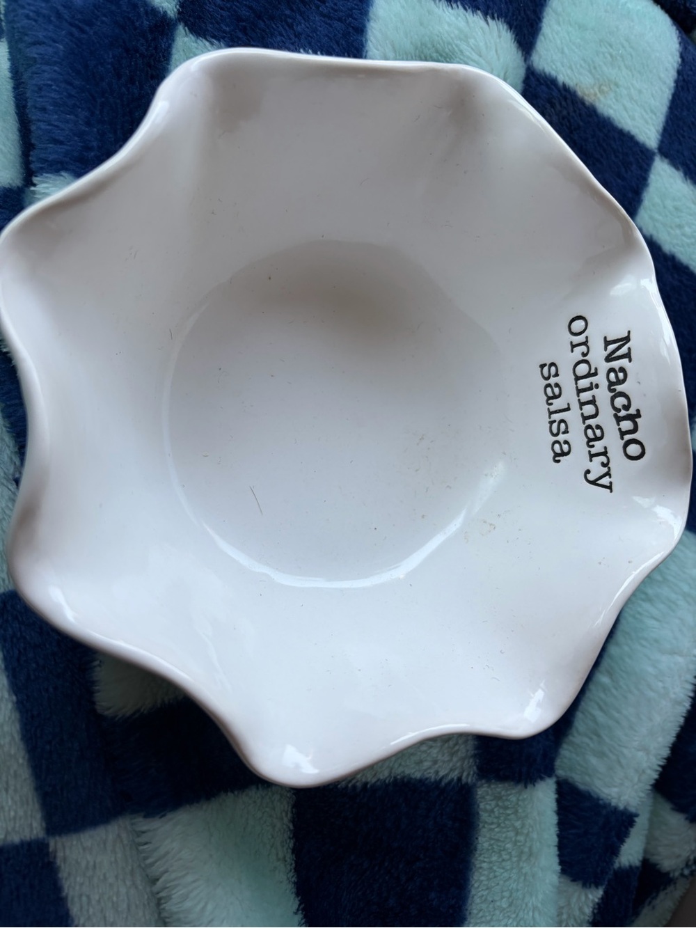 Mud Pie small black White Scalloped Dip Bowl “nacho ordinary salsa”